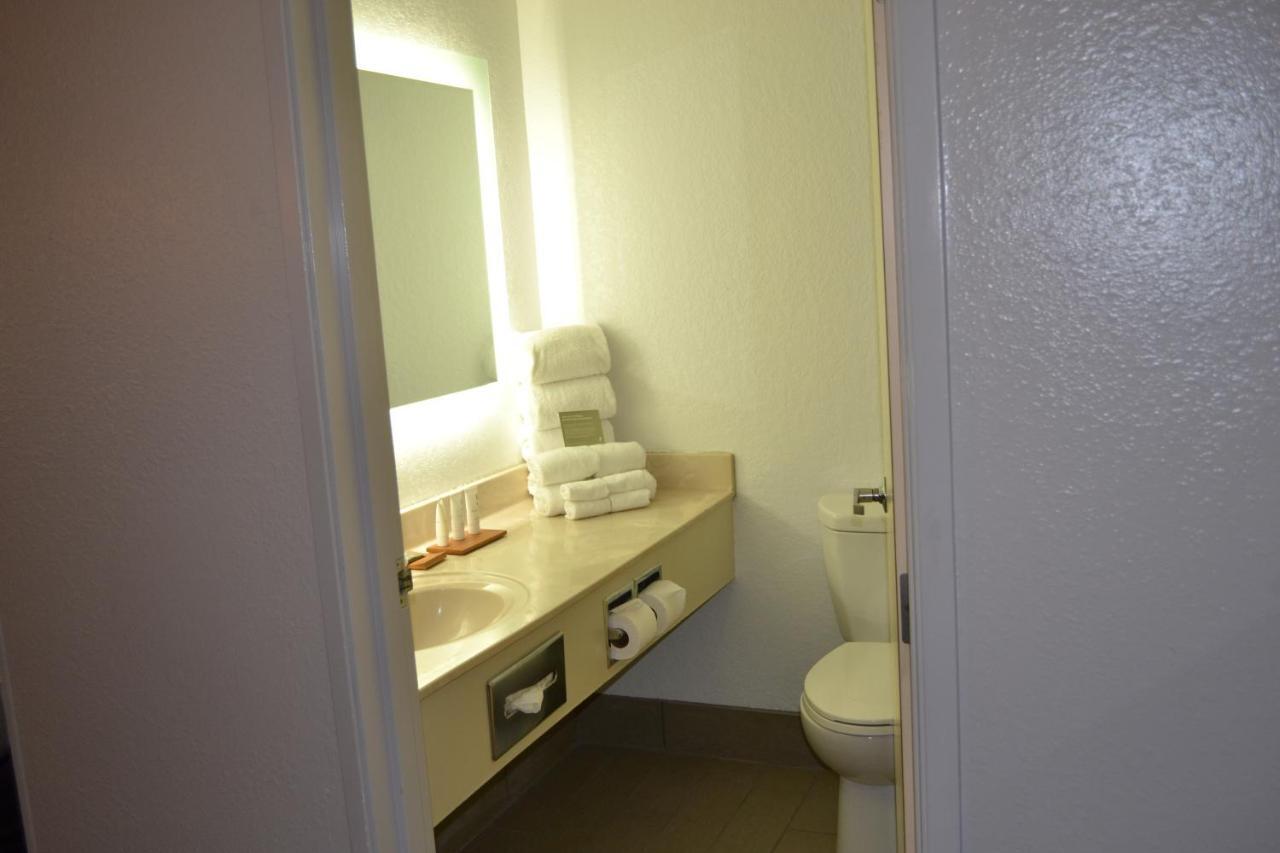 Country Inn & Suites By Radisson, Fairview Heights, Il Eksteriør billede